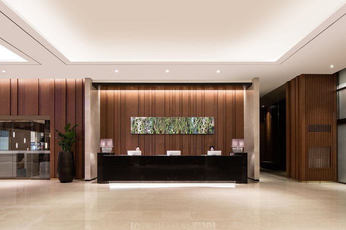 Imagen de los interiores del Hotel Ramada by Wyndham Seoul Sindorim. Foto 19