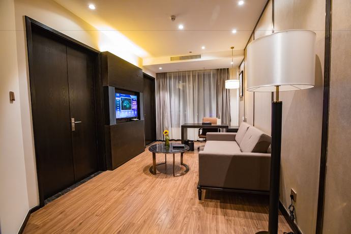 Imagen de la habitación del Hotel Ramada by Wyndham Shanghai Songjiang. Foto 17