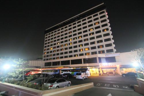 Imagen general del Hotel Ramada by Wyndham Songdo. Foto 2