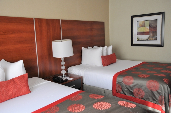 Imagen de la habitación del Hotel Ramada by Wyndham Staten Island. Foto 2