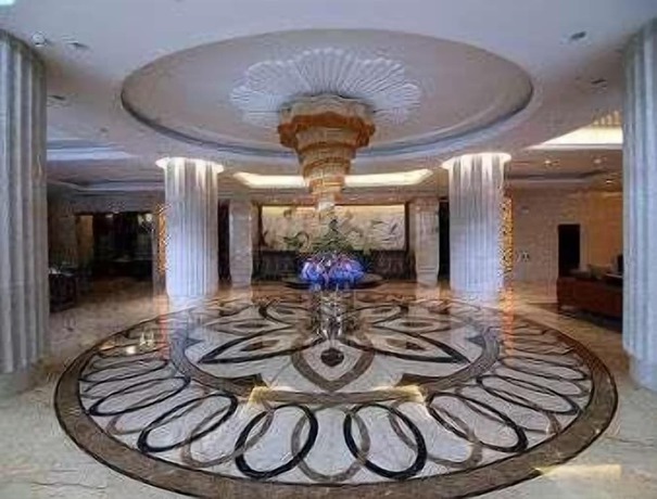Imagen de los interiores del Hotel Ramada by Wyndham Suzhou Wujiang. Foto 8