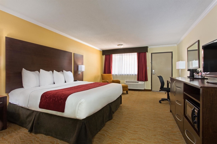 Imagen de la habitación del Hotel Ramada by Wyndham Tampa Westshore Airport South. Foto 8