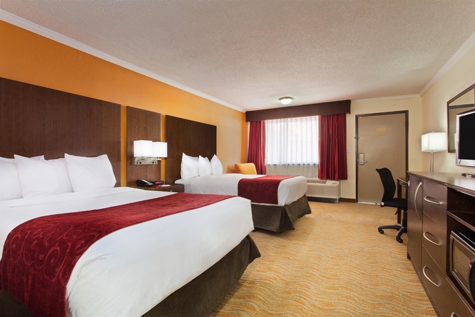 Imagen de la habitación del Hotel Ramada by Wyndham Tampa Westshore Airport South. Foto 9