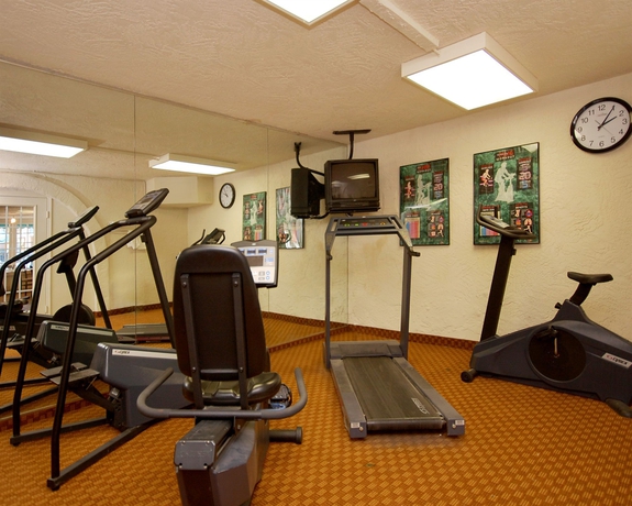 Imagen de los interiores del Hotel Ramada by Wyndham Tempe Near ASU. Foto 8