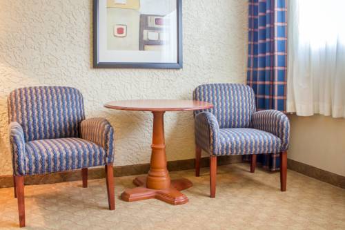 Imagen general del Hotel Ramada by Wyndham Tulsa Broken Arrow. Foto 1