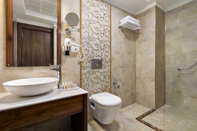 Imagen de la habitación del Hotel Ramada by Wyndham Van. Foto 11