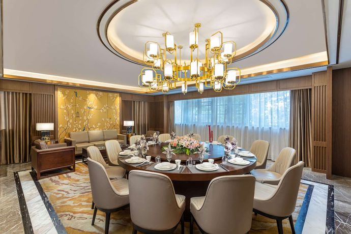 Imagen del bar/restaurante del Hotel Ramada by Wyndham Wuhan Qingshan. Foto 7