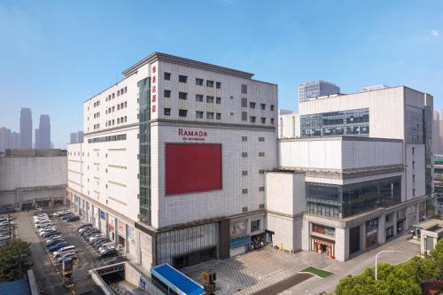 Imagen general del Hotel Ramada by Wyndham Wuhan Wangjiawan. Foto 3