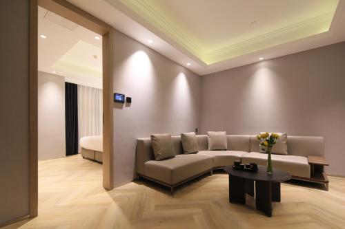 Imagen de la habitación del Hotel Ramada by Wyndham Wuhan Wangjiawan. Foto 10