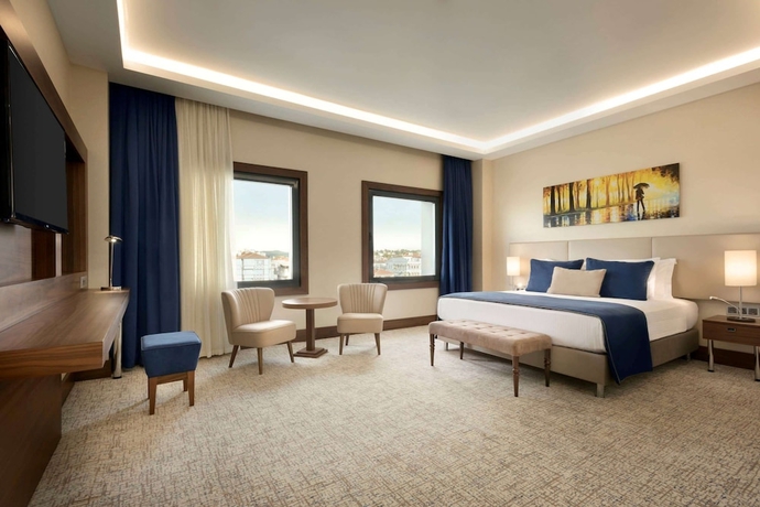 Imagen de la habitación del Hotel Ramada by Wyndham Yalova. Foto 2