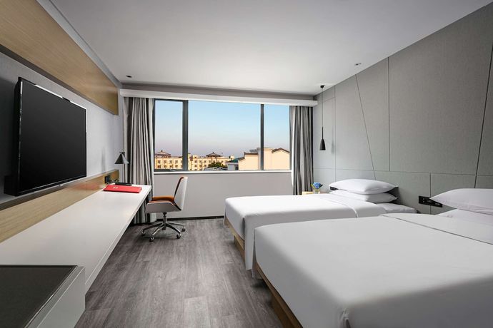 Imagen de la habitación del Hotel Ramada by Wyndham Yangzhou Slender West Lake. Foto 7