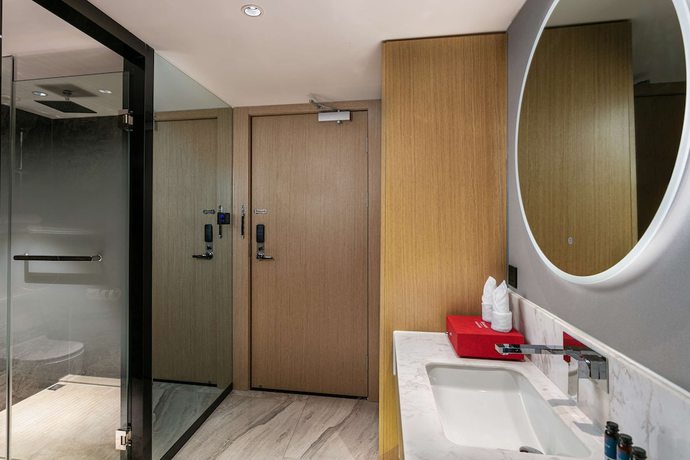 Imagen de la habitación del Hotel Ramada by Wyndham Yangzhou Slender West Lake. Foto 11