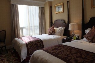 Imagen de la habitación del Hotel Ramada by Wyndham Yichang. Foto 11