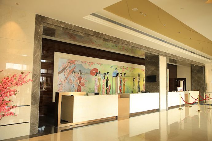 Imagen de los interiores del Hotel Ramada by Wyndham Yiyang Taojiang. Foto 20