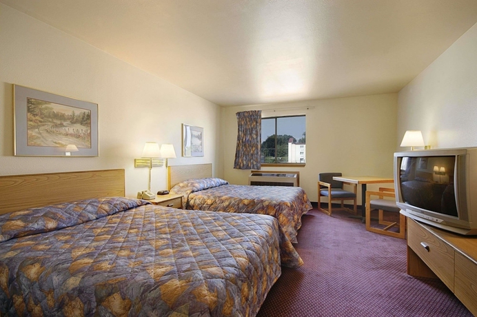 Imagen de la habitación del Hotel Ramada by Wyndham York Harrisburg Hersey. Foto 8