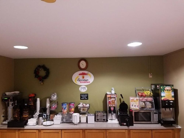 Imagen del bar/restaurante del Hotel Ramada by Wyndham York Harrisburg Hersey. Foto 3