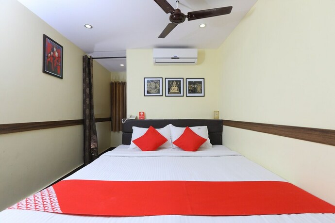 Imagen de la habitación del Hotel Ramakrishna. Foto 12