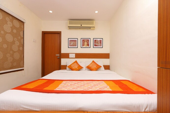 Imagen de la habitación del Hotel Ramakrishna. Foto 34