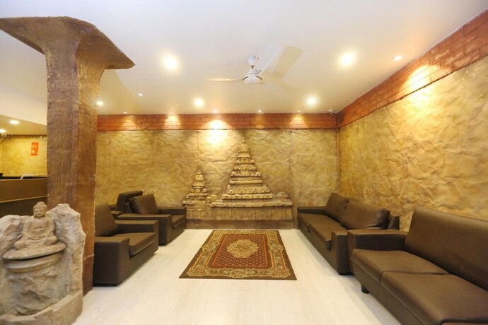 Imagen de los interiores del Hotel Ramakrishna. Foto 38