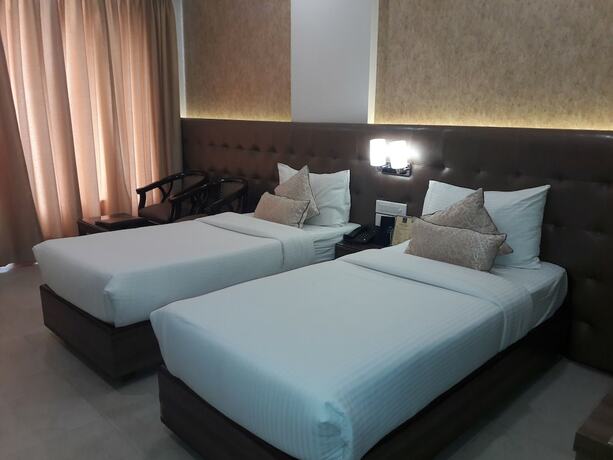 Imagen de la habitación del Hotel Ramaya, Gwalior. Foto 11