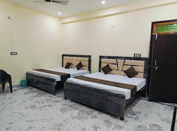 Imagen de la habitación del Hotel Ramaya INN Ayodhya. Foto 9