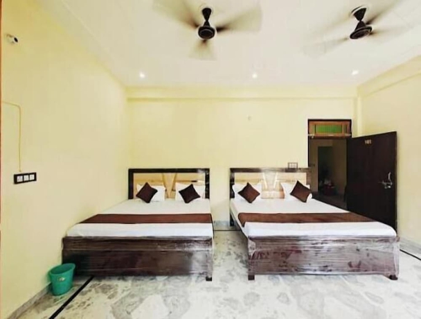 Imagen de la habitación del Hotel Ramaya INN Ayodhya. Foto 13