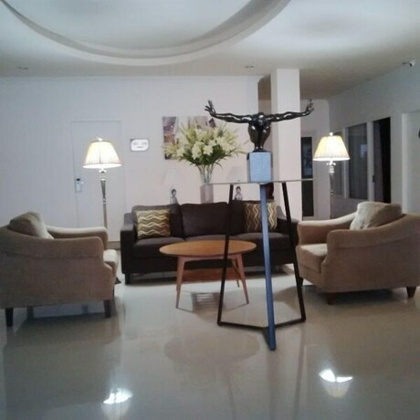 Imagen de los interiores del Hotel Ramayana Hotel. Foto 35