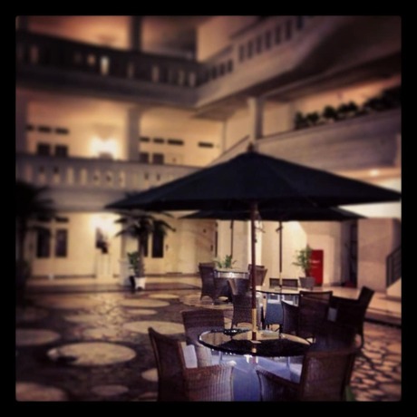 Imagen de los exteriores del Hotel Ramayana Hotel. Foto 30