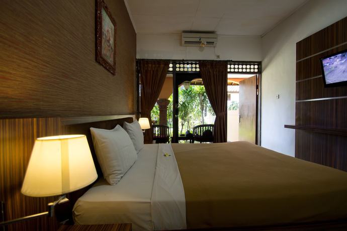 Imagen de la habitación del Hotel Ramayana Sanur. Foto 11