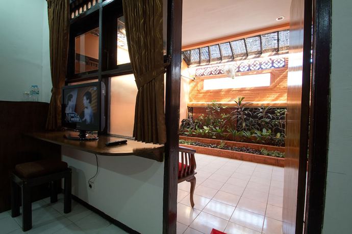Imagen de la habitación del Hotel Ramayana Sanur. Foto 18