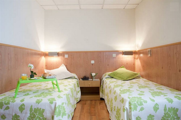 Imagen de la habitación del Hotel Rambla, Alicante. Foto 7