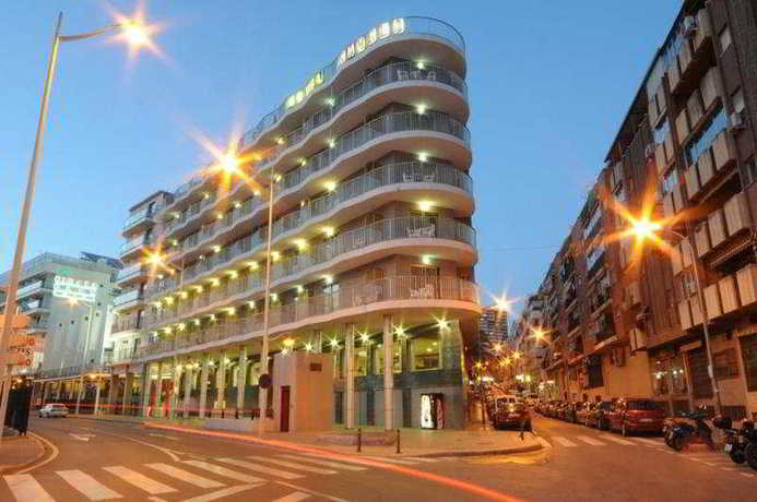 Imagen general del Hotel Rambla, Benidorm - Playa Poniente. Foto 5