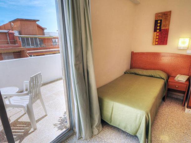 Imagen de la habitación del Hotel Rambla, Benidorm - Playa Poniente. Foto 11