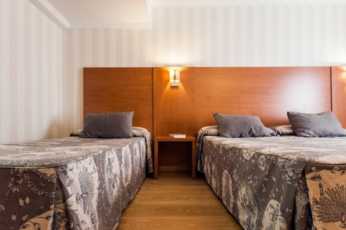 Imagen de la habitación del Hotel Ramblas Barcelona. Foto 13