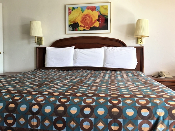 Imagen de la habitación del Hotel Ramblin Rose Motel. Foto 10