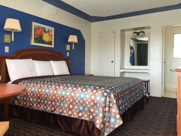 Imagen de la habitación del Hotel Ramblin Rose Motel. Foto 11