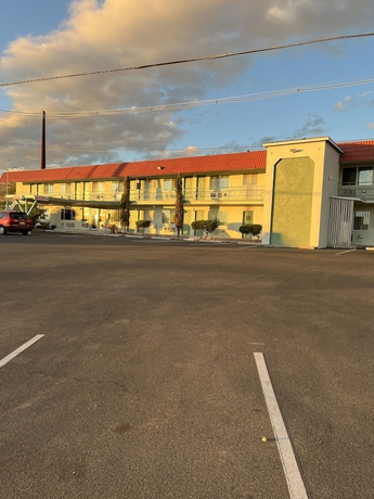 Imagen general del Hotel Ramblin Rose Motel. Foto 2