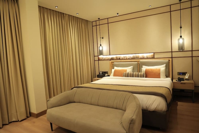 Imagen de la habitación del Hotel Ramee Collection Airport Road Mohali. Foto 2
