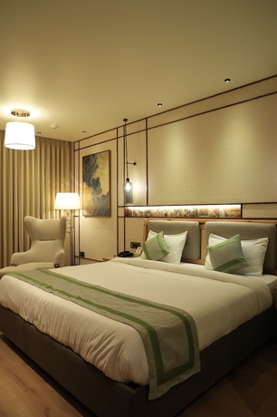 Imagen de la habitación del Hotel Ramee Collection Airport Road Mohali. Foto 7