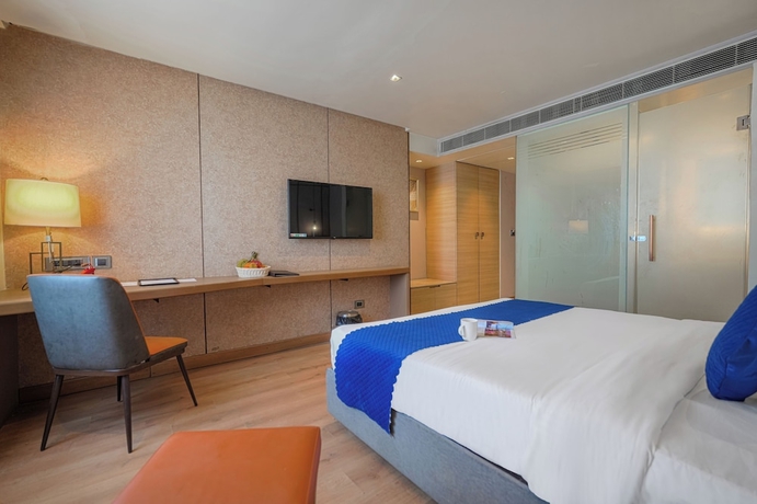Imagen de la habitación del Hotel Ramee Collection Airport Road Mohali. Foto 12