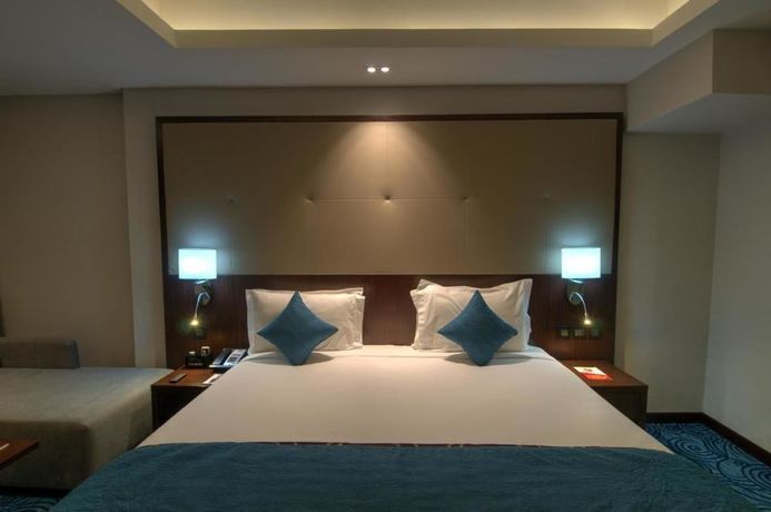 Imagen de la piscina del Hotel Ramee Dream Resort. Foto 16