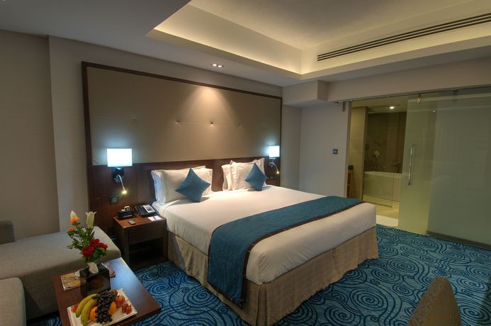 Imagen de los interiores del Hotel Ramee Dream Resort. Foto 15