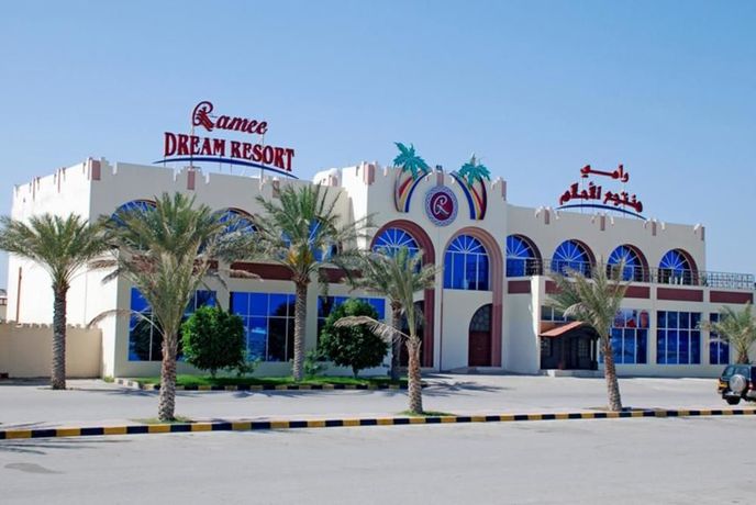 Imagen de la habitación del Hotel Ramee Dream Resort. Foto 8