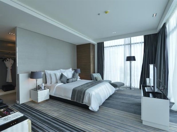 Imagen general del Hotel Ramee Grand and Spa. Foto 7