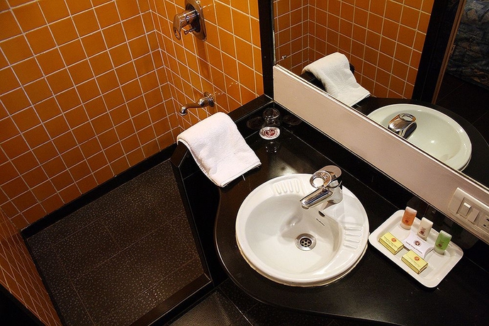 Imagen de la habitación del Hotel Ramee Guestline Khar. Foto 3