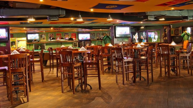 Imagen de los interiores del Hotel Ramee Royal. Foto 12