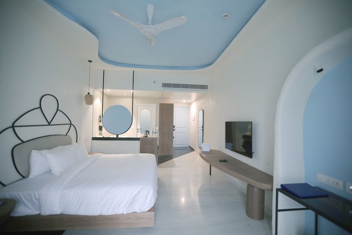 Imagen de la habitación del Hotel Ramee Royal Resort and Spa Udaipur. Foto 9