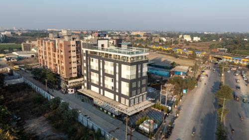 Imagen general del Hotel Ramee Tarang Indore, Indore. Foto 6