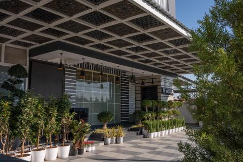 Imagen general del Hotel Ramee Tarang Indore, Indore. Foto 8