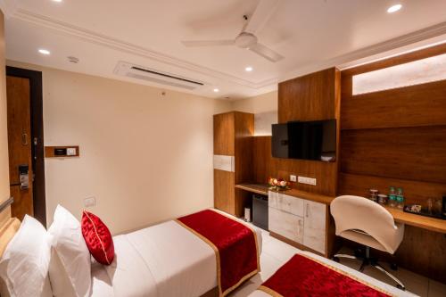 Imagen general del Hotel Ramee Tarang Indore, Indore. Foto 15
